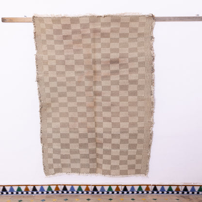 Handwoven Moroccan Akhnif Rug – Beige & Ivory Checkered Wool Rug ; 6,23 ft / 3,28 ft
