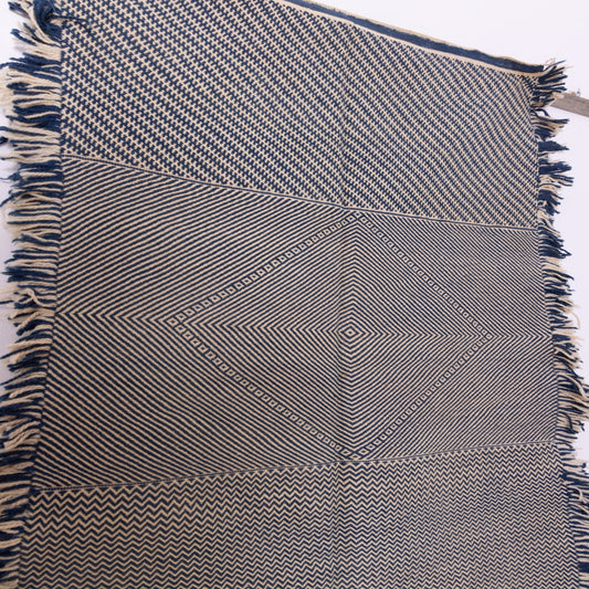 Handwoven Moroccan Akhnif Rug – Modern Berber Geometric Wool Weave