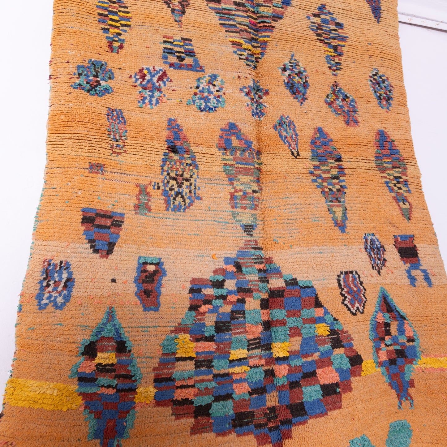 Vintage Moroccan Rehamna Rug - Abstract Berber Artistry in Warm Tones ; 9,02 ft / 4,43 ft