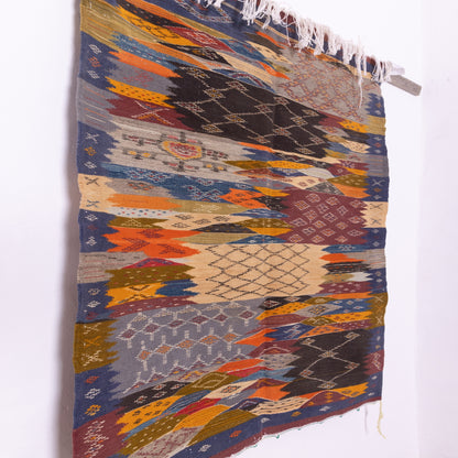 Handwoven Moroccan Akhnif Rug – A Vintage Work of Art ; 4,92 ft / 3,61 ft