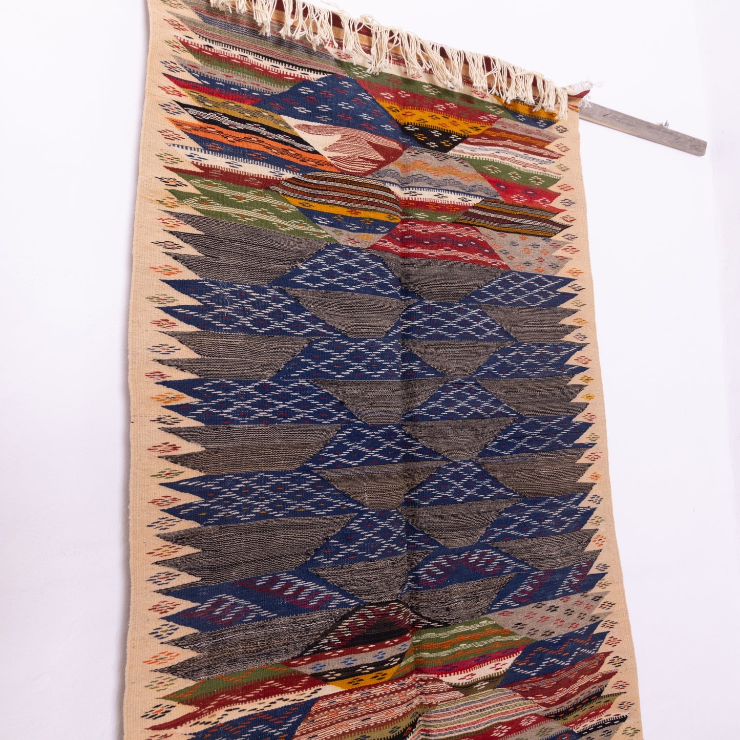 Authentic Handwoven Moroccan Akhnif Rug – A One-of-a-Kind Bohemian Masterpiece  ; 6,56 ft / 3,28 ft