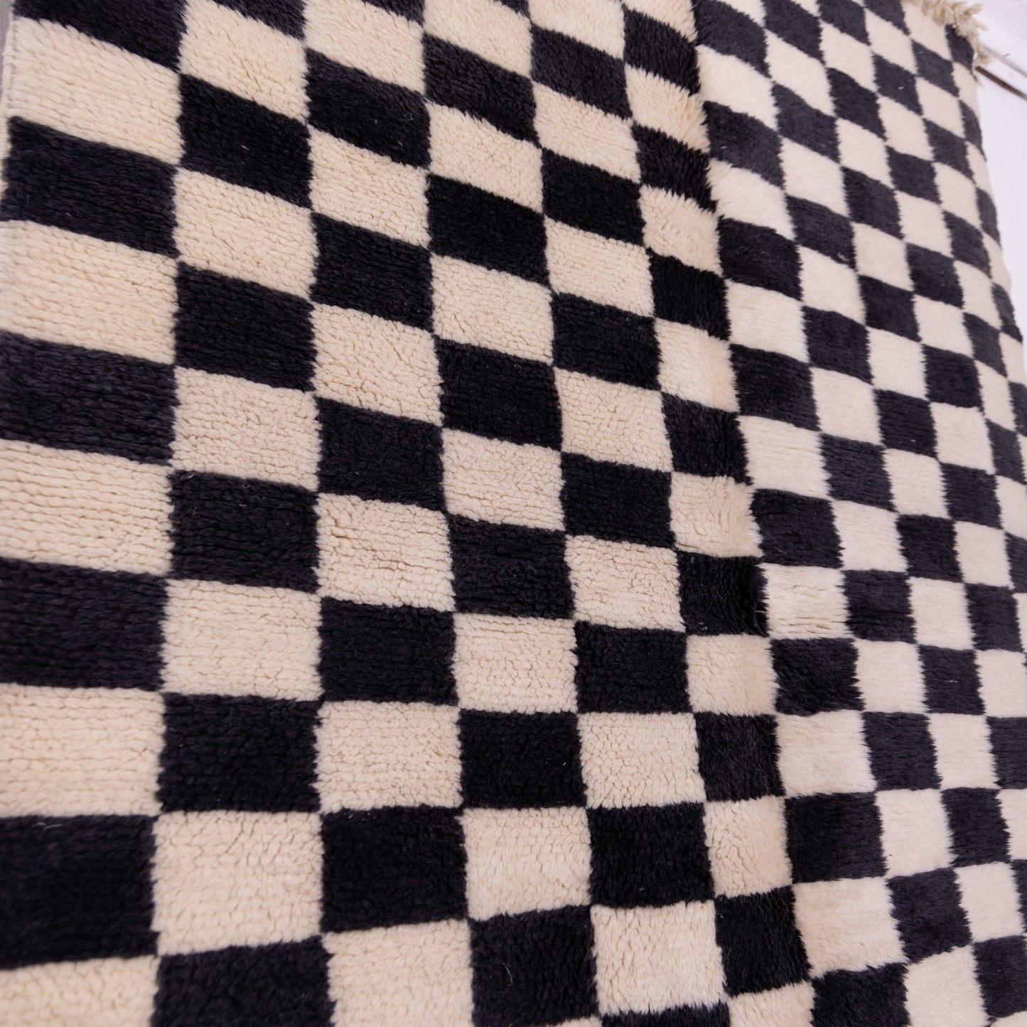 Handmade Moroccan Checkered Wool Rug – Black & White Berber Carpet – Modern Geometric Beni Ourain Rug