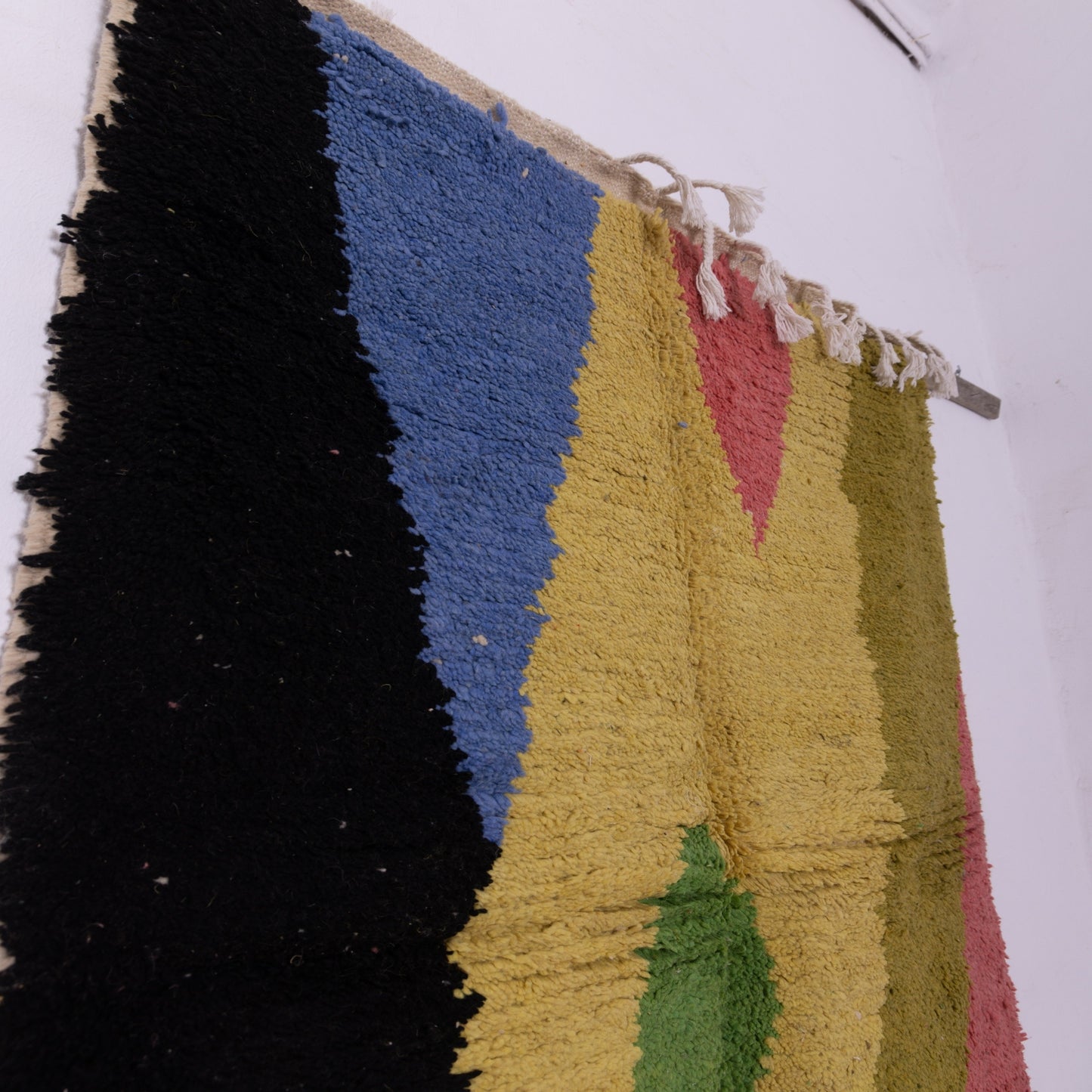 Authentic Handmade Boujad Rug – A Timeless Piece of Moroccan Craftsmanship