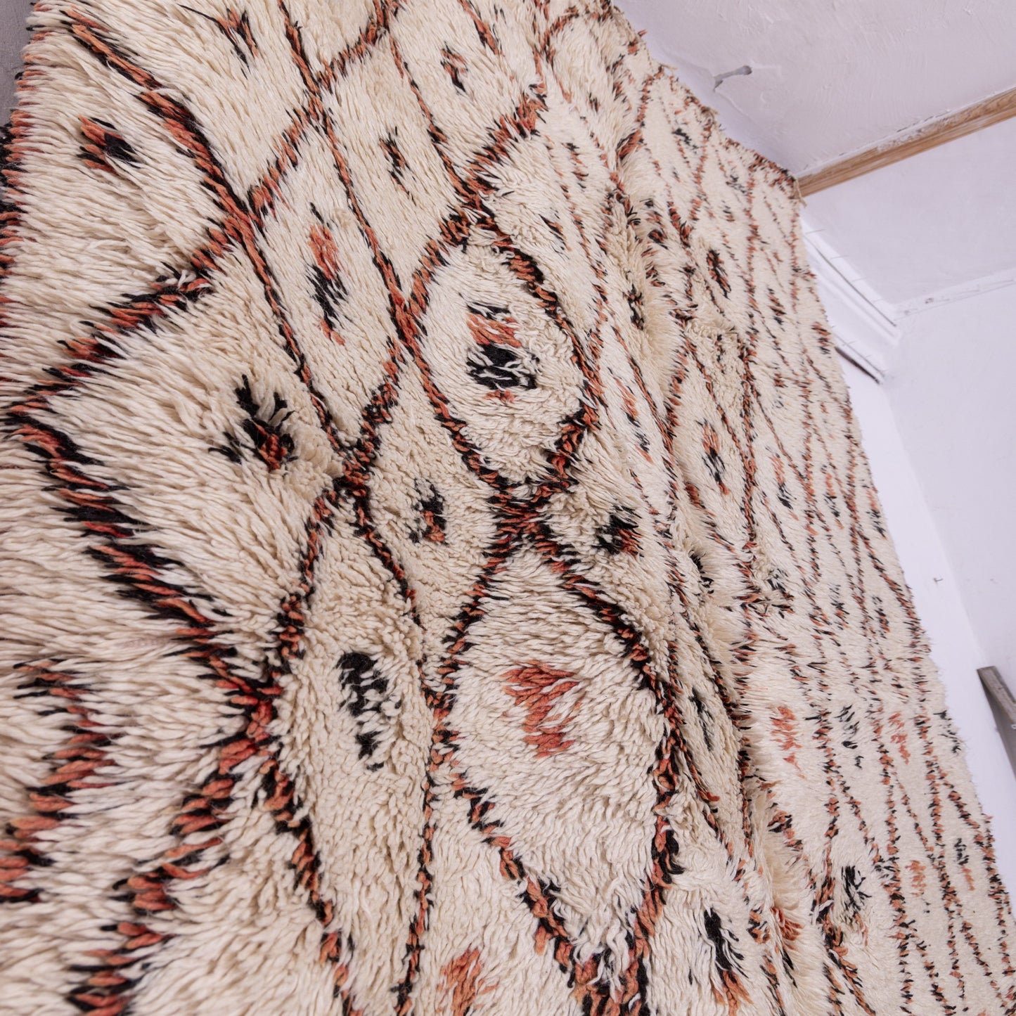 Authentic Vintage Moroccan Beni Ourain Rug | Handwoven Wool Berber Carpet ; 10,17 ft / 6,23 ft