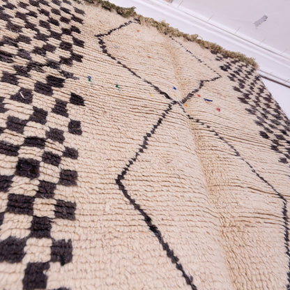 Vintage Azilal Rug - Handwoven Moroccan Berber Wool Rug - Checkerboard  Diamond Design - One of a Kind Tribal Art