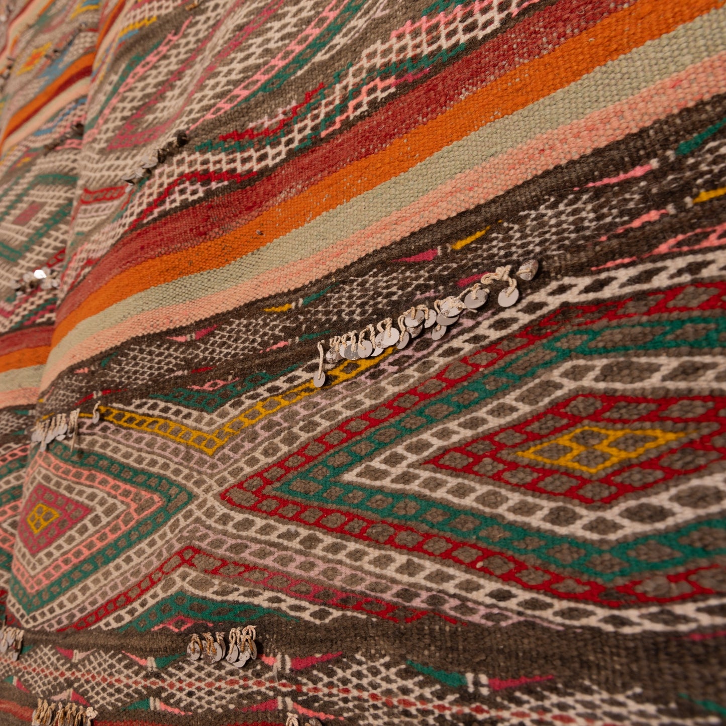 Vintage Handwoven Moroccan Kilim | Berber Zanafi Rug with Geometric Patterns ; 10,99 ft / 5,41 ft