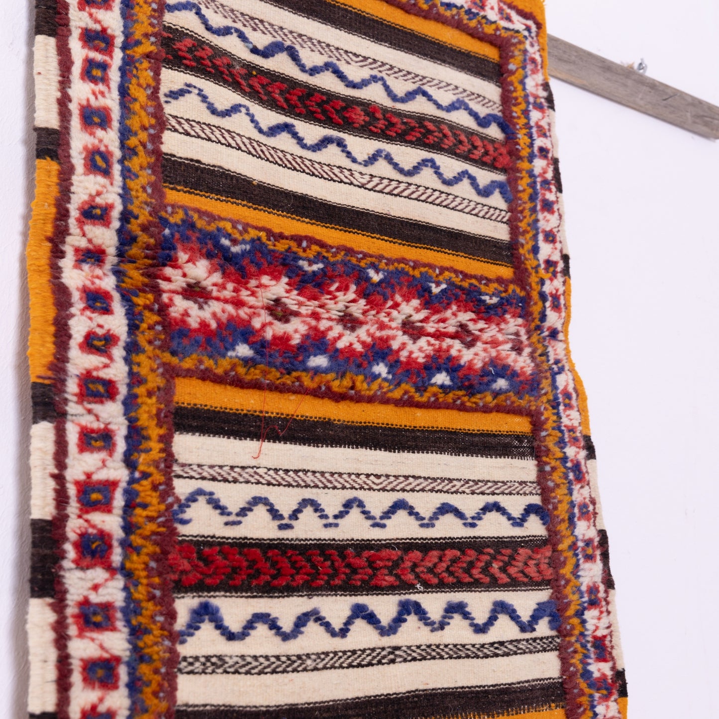 Handwoven Moroccan Akhnif Rug – Amazigh Berber Flatweave ; 4,92 ft / 1,97 ft