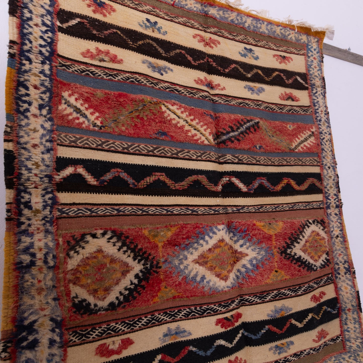 Authentic Moroccan Akhnif Rug – Handwoven Wool & Cotton Berber Carpet ;  5,25 ft / 3,61 ft