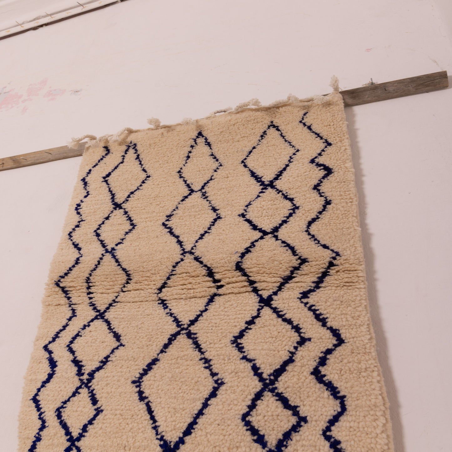 New Handmade Azilal Wool Rug - Diamond Pattern in Blue on Cream - Modern Moroccan Decor