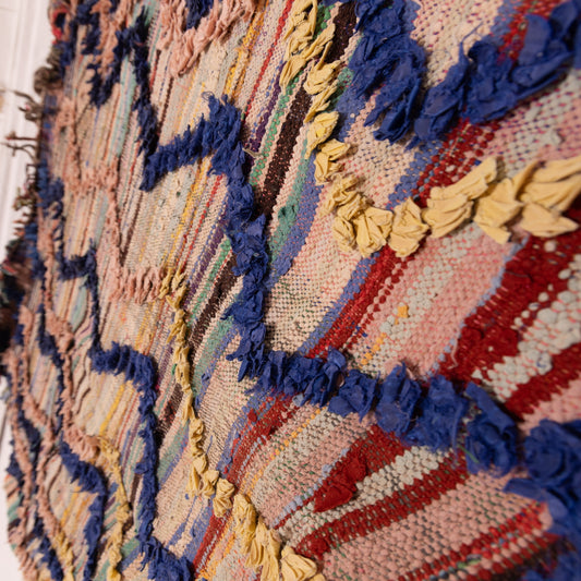 Vintage Moroccan Boucherouite Rug – Handmade Zigzag Tribal Carpet, Bohemian & Eclectic Home Decor