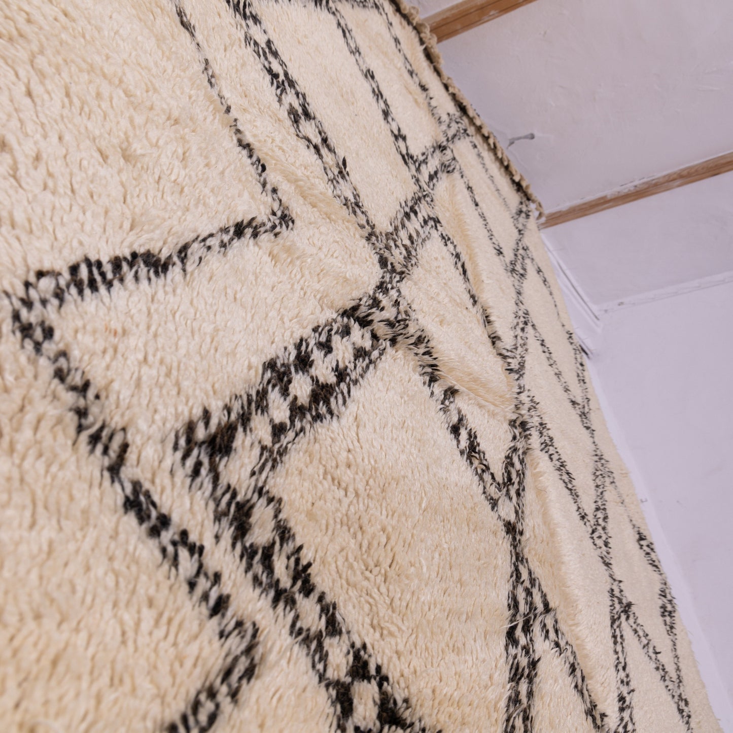 Vintage Moroccan Beni Ourain Rug – Handmade Wool Berber Carpet – Geometric Diamond Design ; 11,81 ft / 6,23 ft