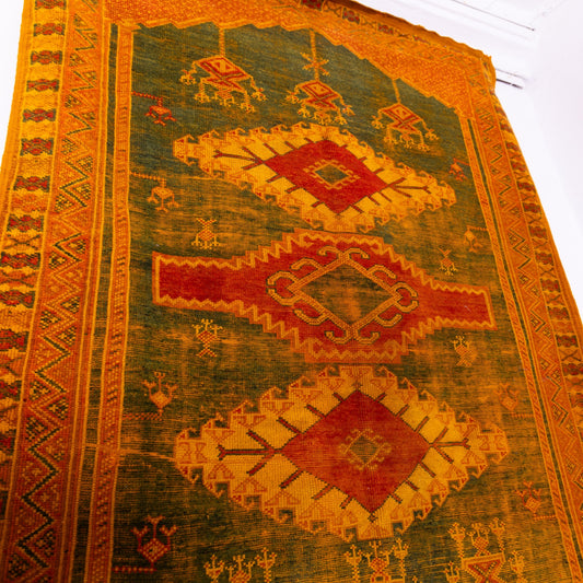 Vintage Moroccan Taznakht Rug - 100% Wool Handwoven Berber Carpet - Authentic Tribal Home Decor