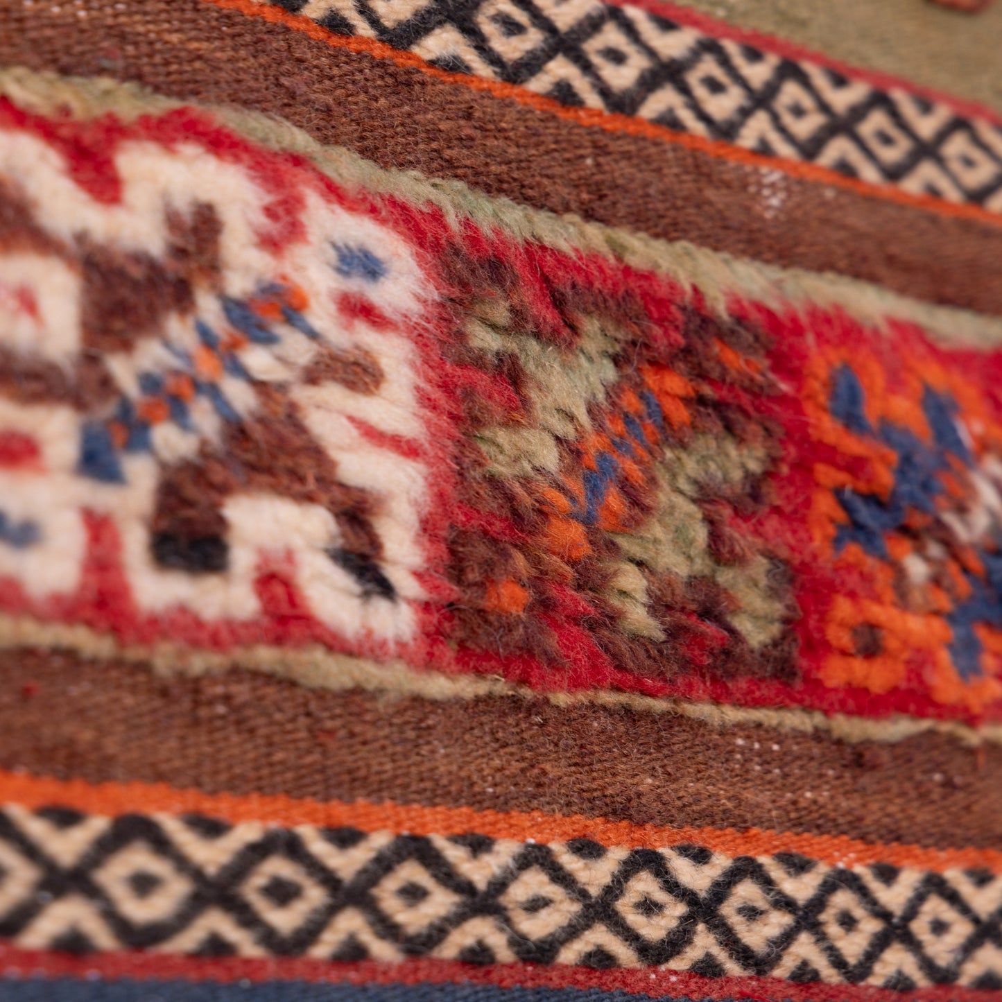 Handwoven Akhnif Moroccan Rug – Traditional Berber Flatweave ; 6,23 ft / 3,94 ft