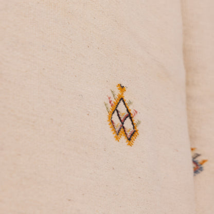 Handwoven Moroccan Akhnif Rug – Elegant Cream Berber Wool Carpet ; 10,01 ft / 6,56 ft