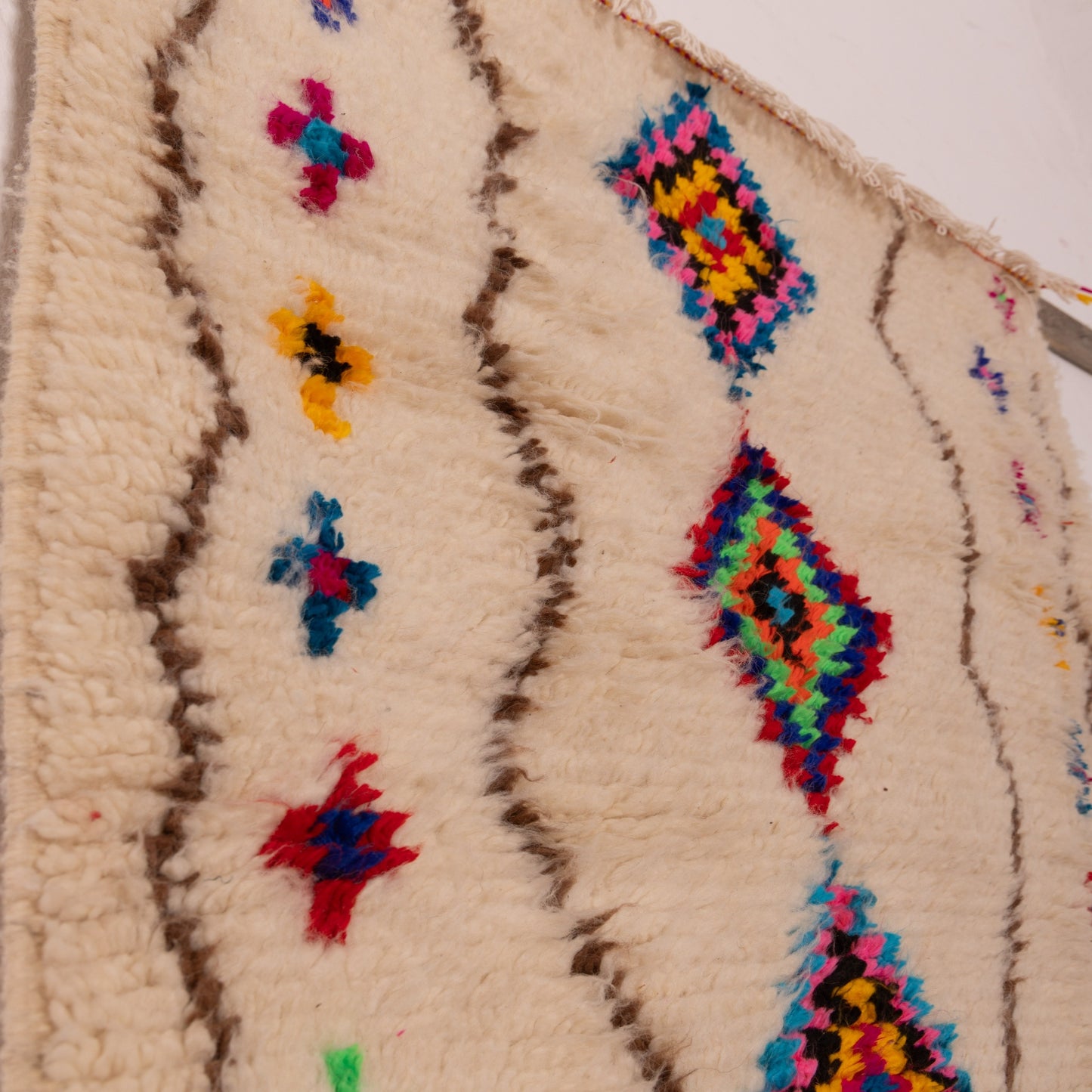 Small Azilal Berber Rug - Colorful Moroccan Handwoven Wool Art - 80% Wool 20% Cotton - Mini Wall Hanging or Accent Rug