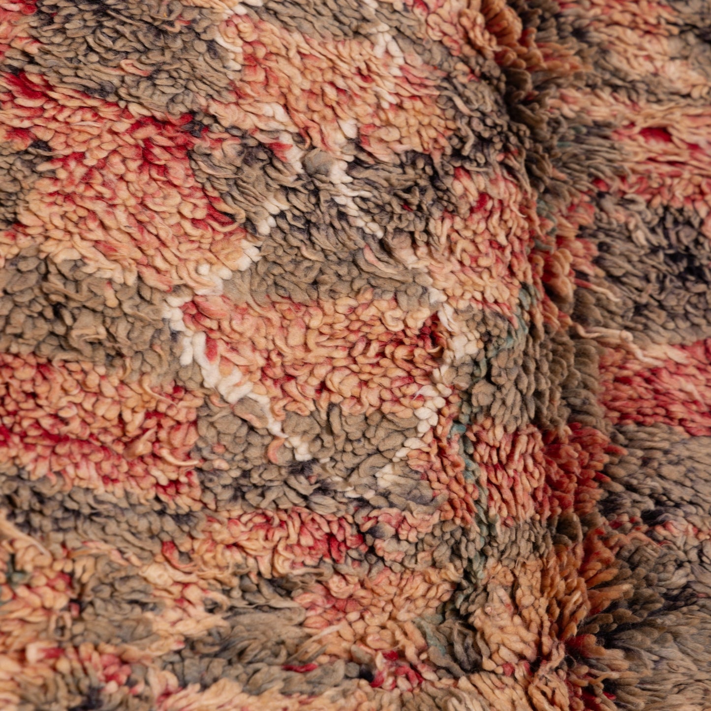 Vintage Moroccan Talsint Rug | Handwoven Berber Wool Carpet ; 10,33 ft / 6,40 ft