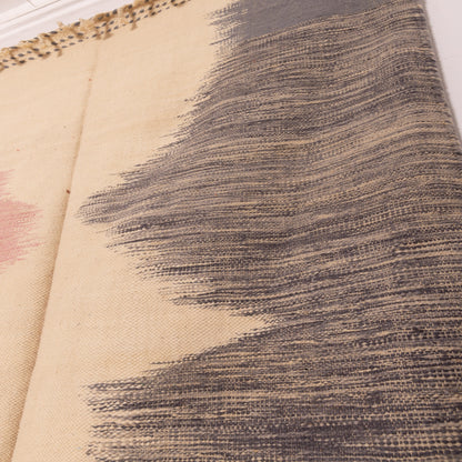 Minimalist Akhnif Rug – Handwoven Moroccan Flatweave with Faded Pink & Charcoal Waves – Modern Berber Wool Tapestry – Large Wall Hanging or Floor Rug ; 9,84 ft / 6,40 ft