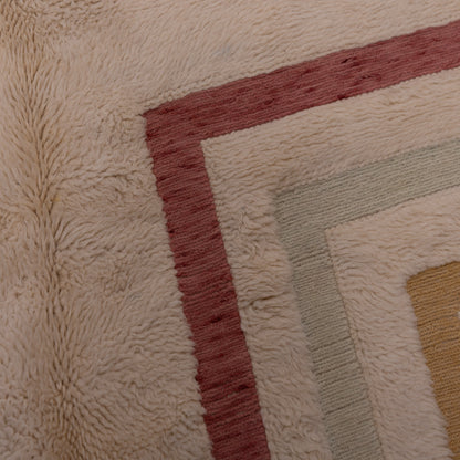 Handwoven Moroccan Mrirt Wool Rug – Minimalist Geometric Design