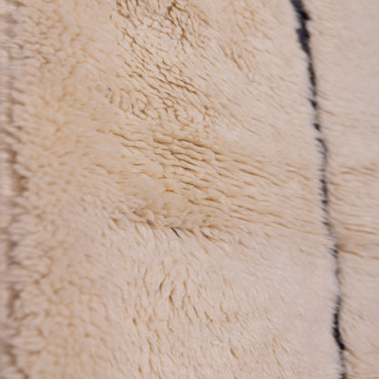 Handmade Mrirt Rug – 100% Wool Moroccan Berber Carpet – Cream & Black Minimalist Wool Rug – Luxury Modern & Boho Home Decor