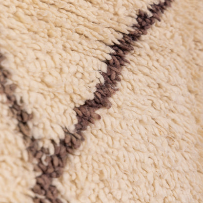 Vintage Moroccan Beni Ourain Runner Rug | Handmade Wool Hallway Carpet ;  10,50 ft / 3,94ft