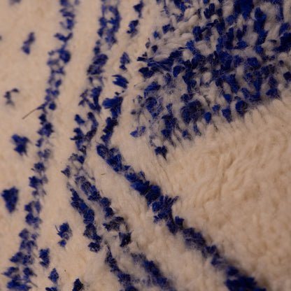 Handmade Azilal Rug - Moroccan Tribal Wool & Cotton Carpet - Abstract Blue Pattern on Cream - Boho Berber Decor