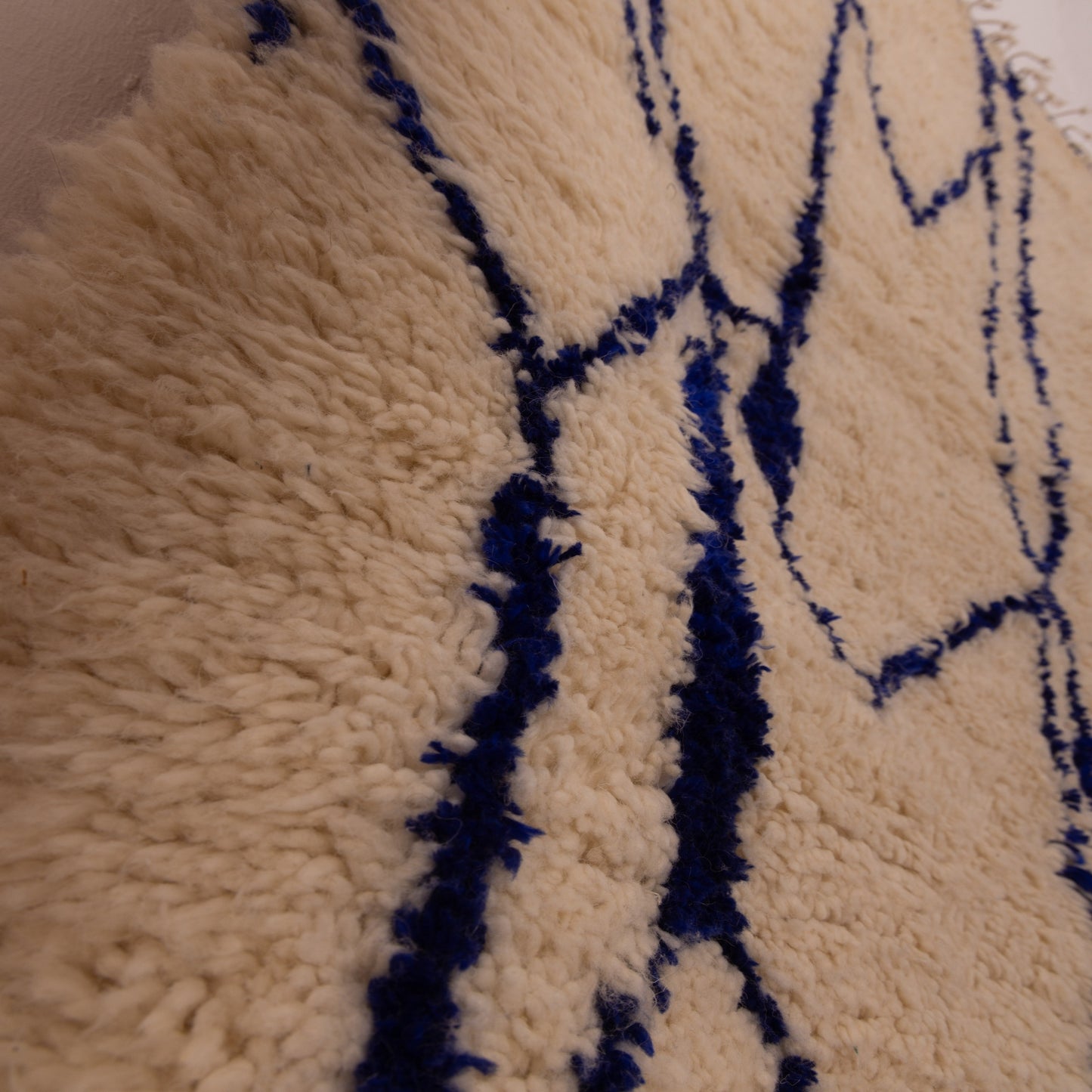 Abstract Moroccan Berber Wool Rug - Modern Indigo Blue Line Art on Cream Wool - Handwoven Azilal Style Decor