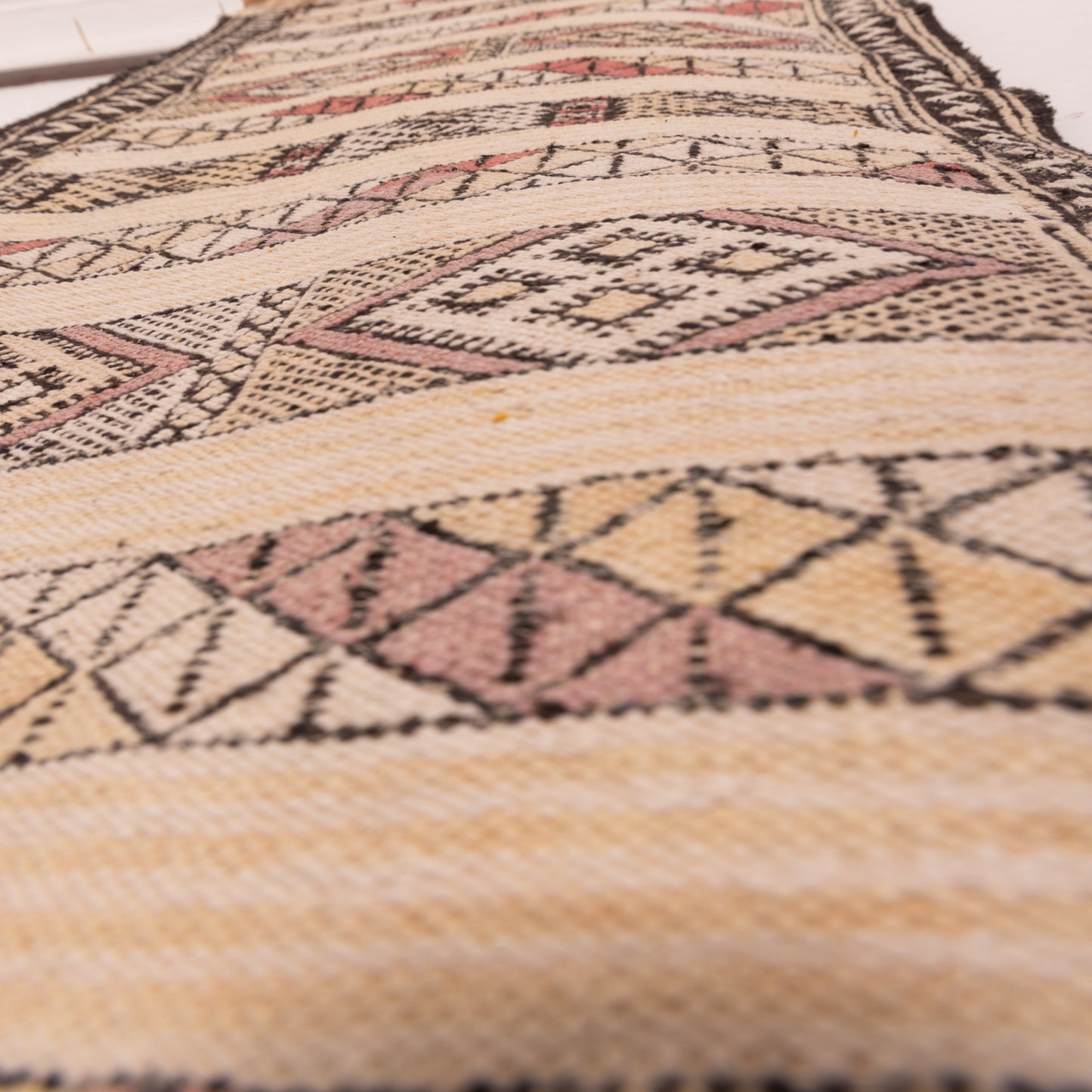 Ivory Tribal Wool Corridor Runner - Subtle Geometric Berber Elegance