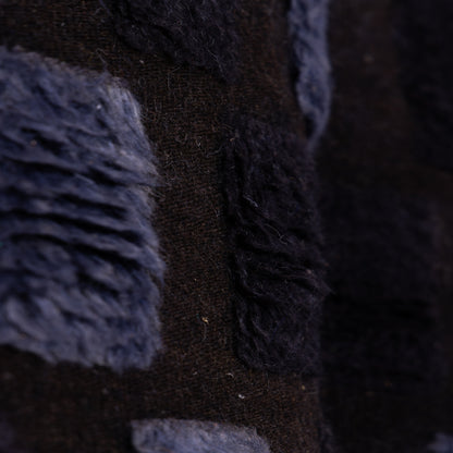 Handwoven Taznakht Moroccan Rug – 100% Wool Black & Deep Blue Geometric Pattern – Authentic Berber Artisan Craft – Bold Minimalist Design ; 8,37 ft  /  5,25 ft