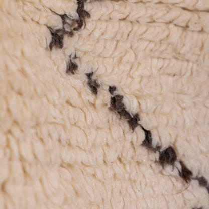 Handmade Moroccan Beni Ourain Rug – Vintage Wool Berber Carpet – Diamond Lattice Pattern ; 9,35 ft  / 6,40 ft