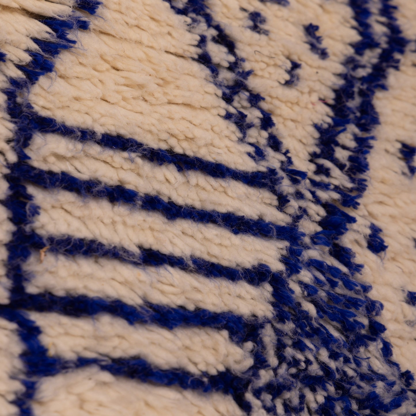 Modern Blue & Cream Azilal Rug - Geometric Tribal Art - Moroccan Handmade Wool & Cotton - Small Berber Wall or Floor Rug