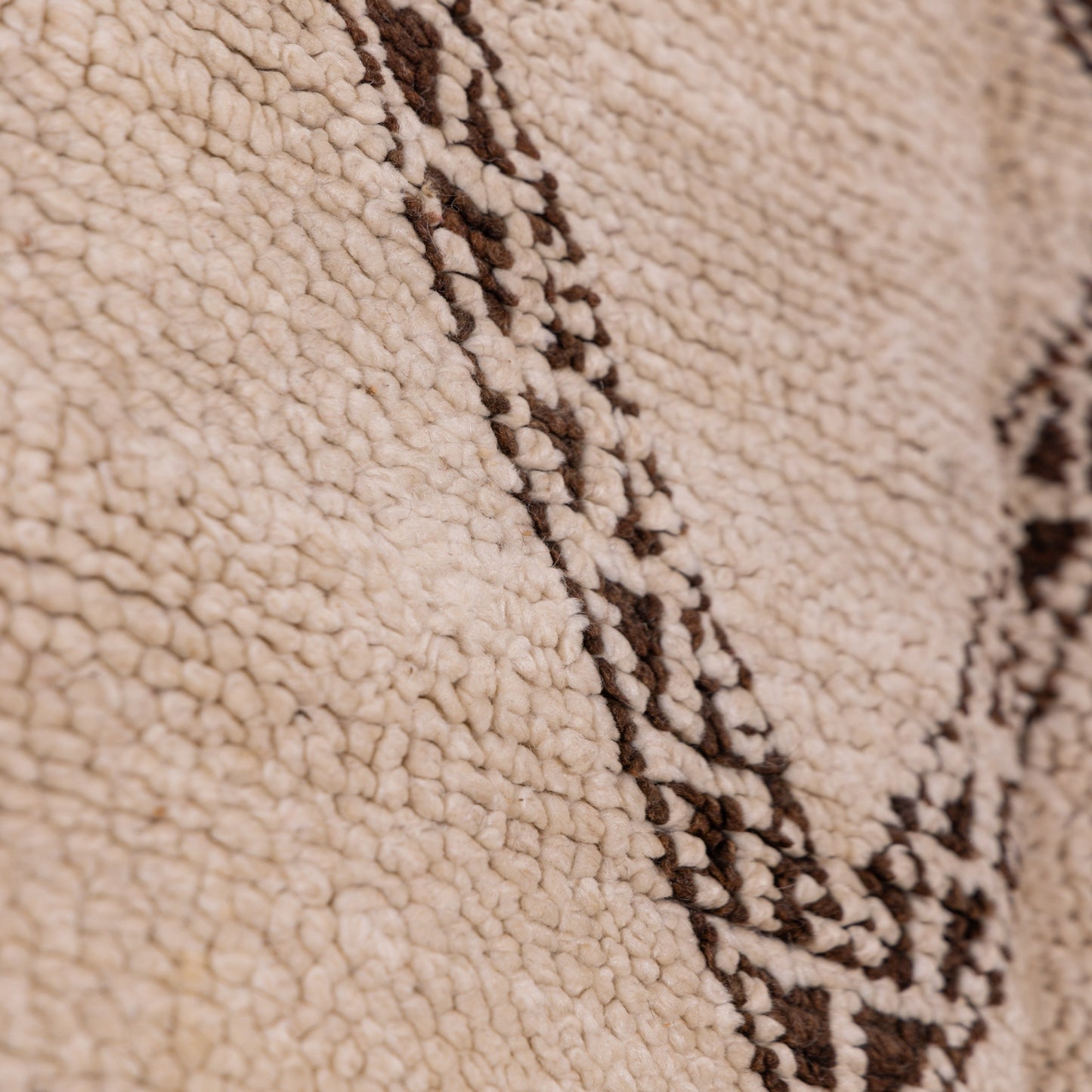 Vintage Moroccan Beni Ourain Rug | Handwoven Wool Berber Carpet with Geometric Diamond Patterns ; 7,38 ft  /  5,41 ft