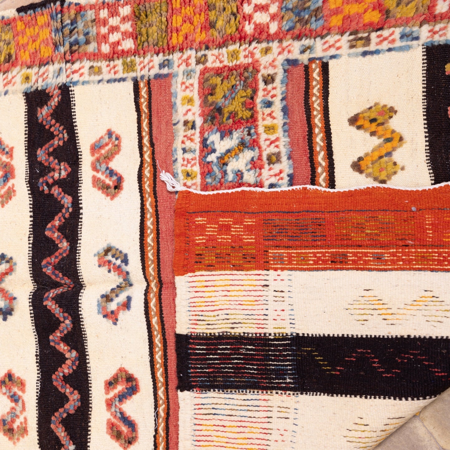 Authentic Akhnif Berber Rug – Handwoven Moroccan Kilim with Tribal Motifs ; 6,89 ft / 3,44 ft