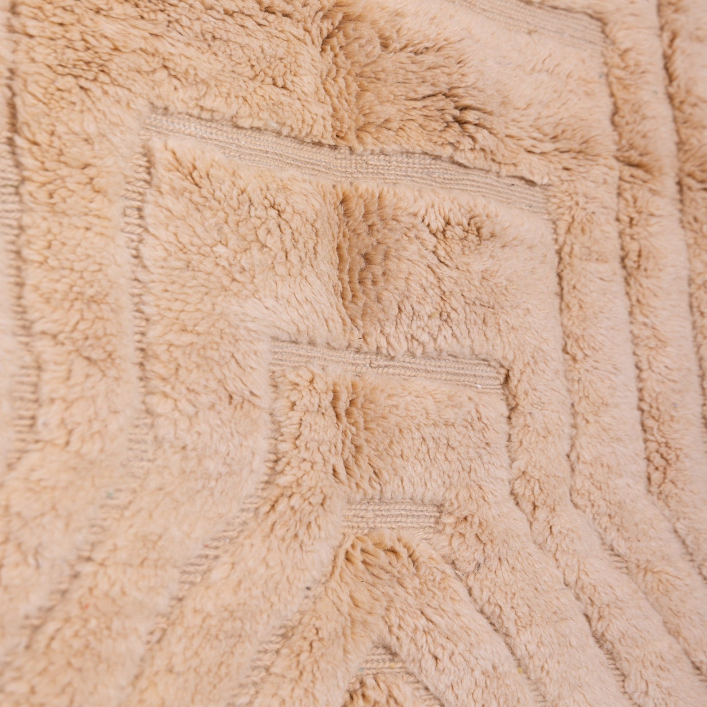 Handwoven Moroccan Wool Rug – Beige Geometric Berber Carpet – Minimalist Textured Area Rug