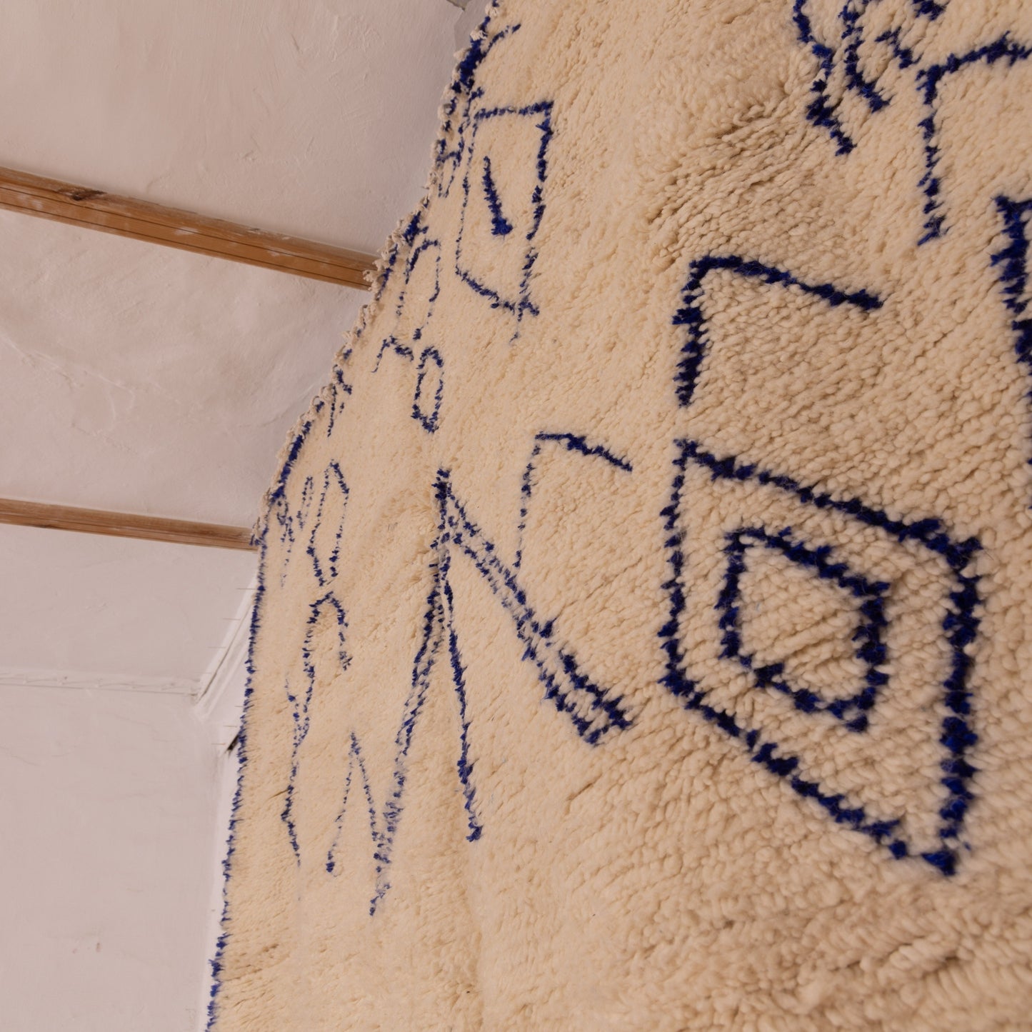 Blue & Cream Azilal Rug - 80% Wool 20% Cotton Moroccan Handmade - Minimalist Berber Tribal Carpet