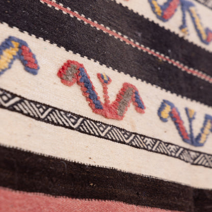 Handwoven Akhnif Moroccan Rug – Tribal Berber Flatweave in Deep Blue & Red ; 5,91 ft / 3,77 ft