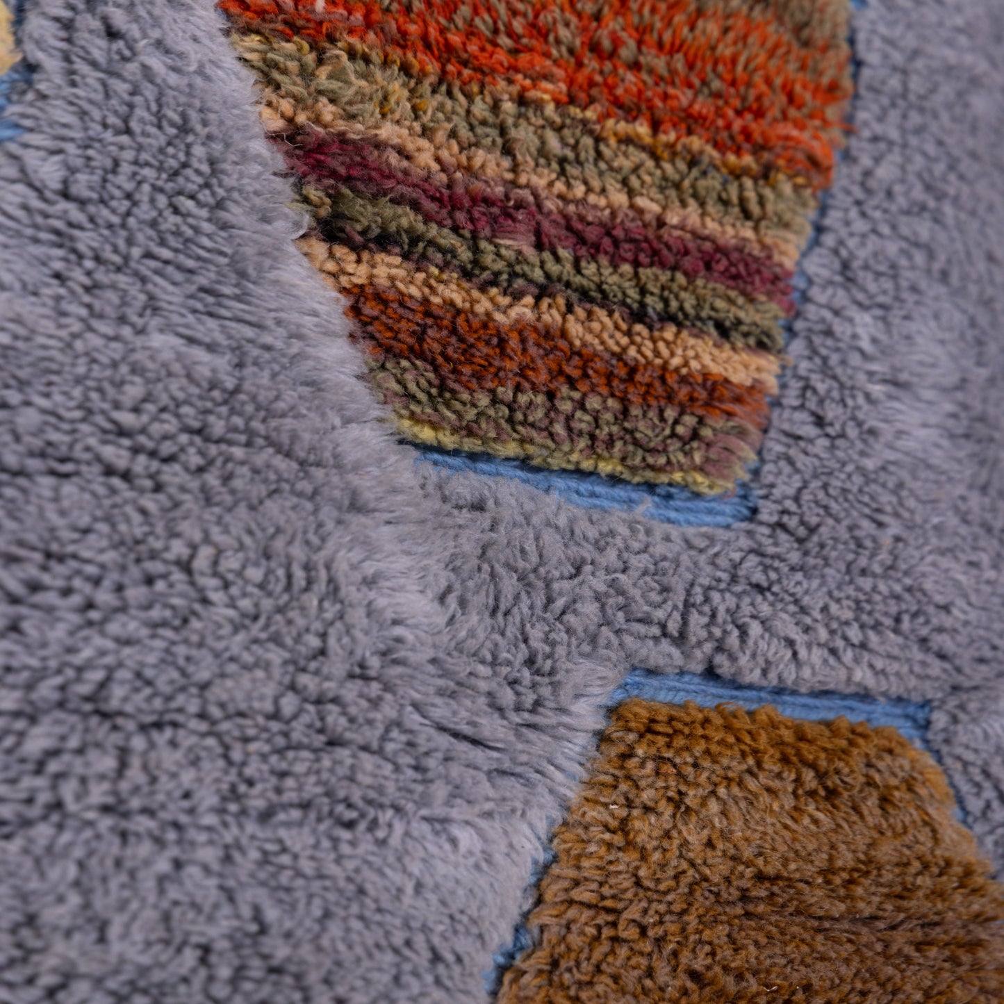 Handwoven Moroccan Mrirt Wool Rug – Modern Geometric Design in Earthy & Grey Tones