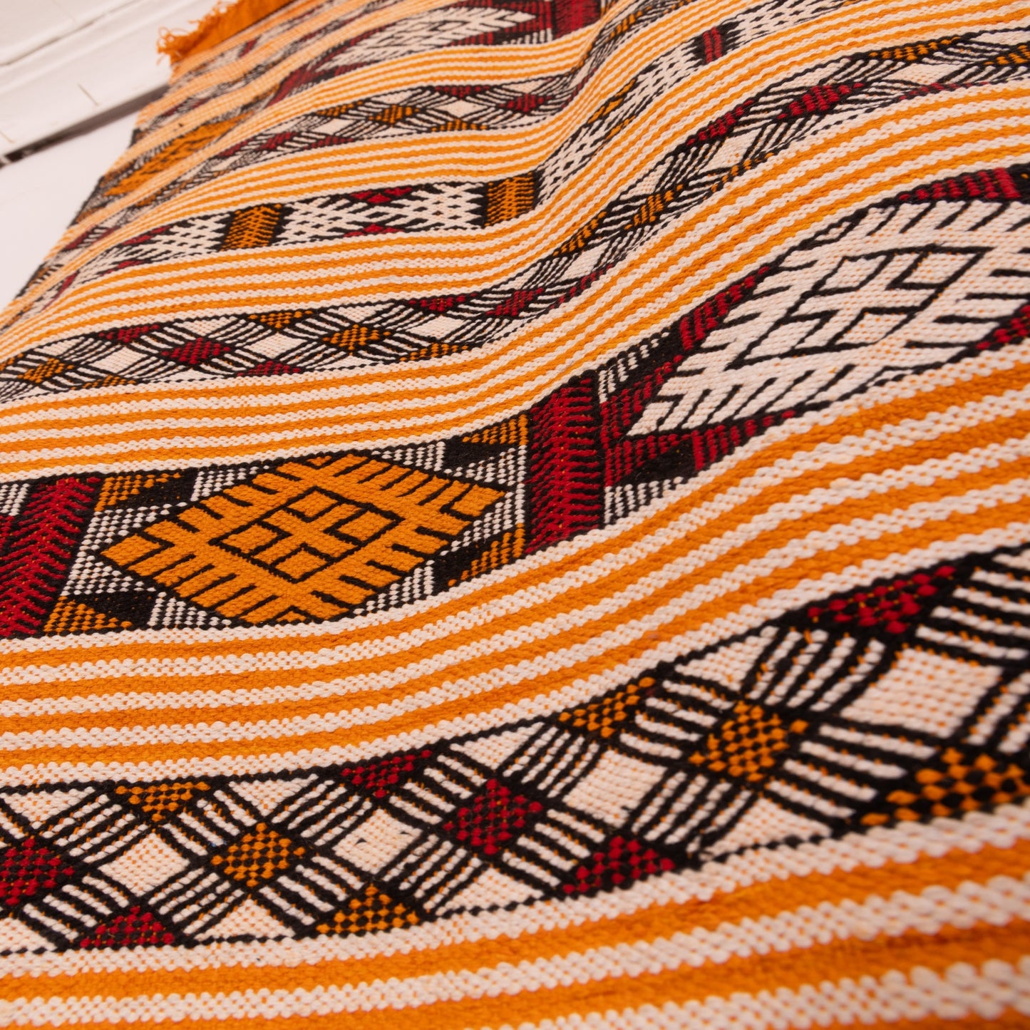 Moroccan Corridor Rug - 100% Wool Runner - Tribal Diamond Motif