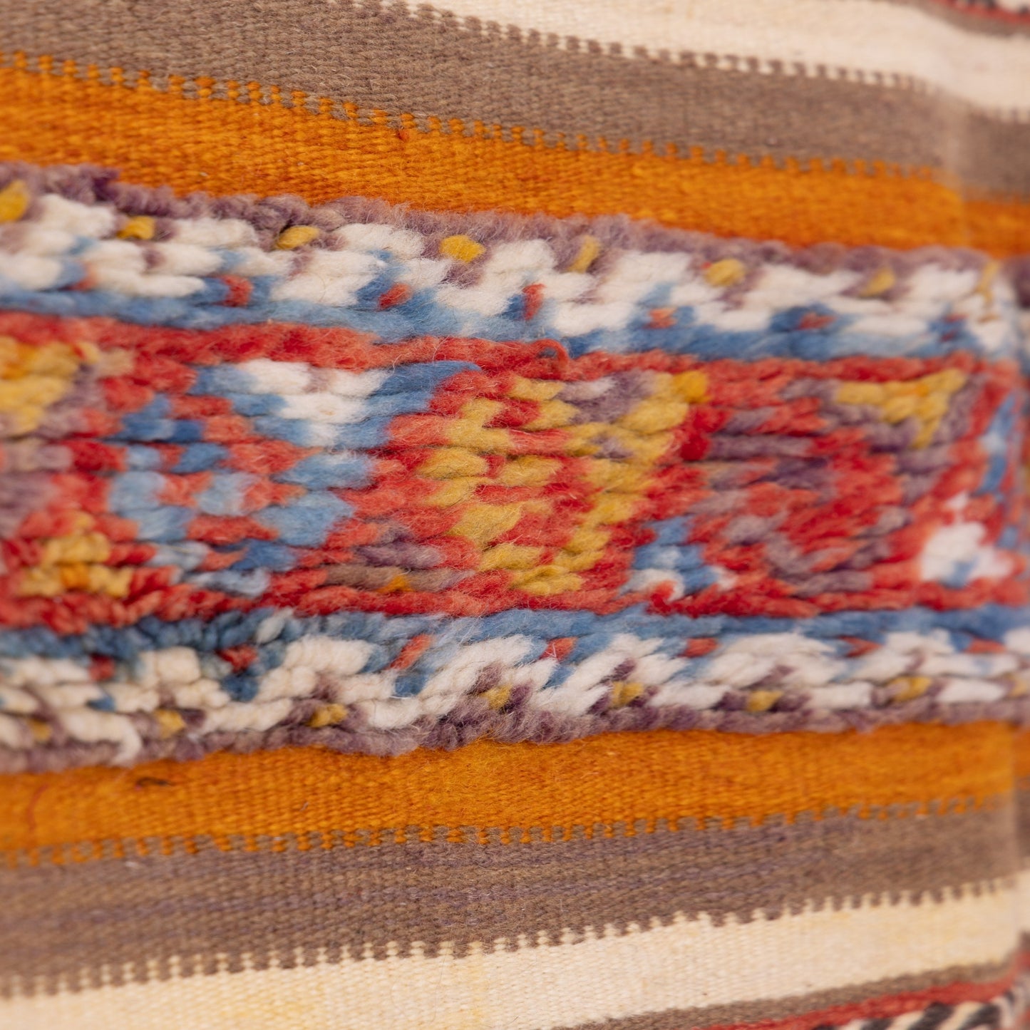 Handwoven Akhnif Berber Rug – Moroccan Tribal Flatweave ;  6,89 ft / 3,28 ft