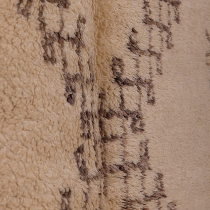 Handwoven Vintage Beni Ourain Moroccan Rug | Geometric Berber Wool Carpet ; 9,68 ft / 5,25 ft