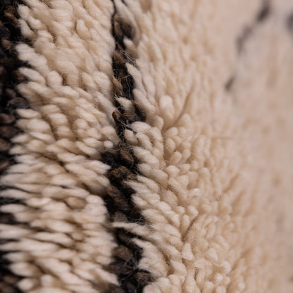 Handmade Beni Ourain Rug – Authentic Moroccan Wool Carpet – Geometric Lattice Design – Soft & Plush Berber Rug – Boho & Minimalist Home Decor ; 10,50 ft / 5,91 ft