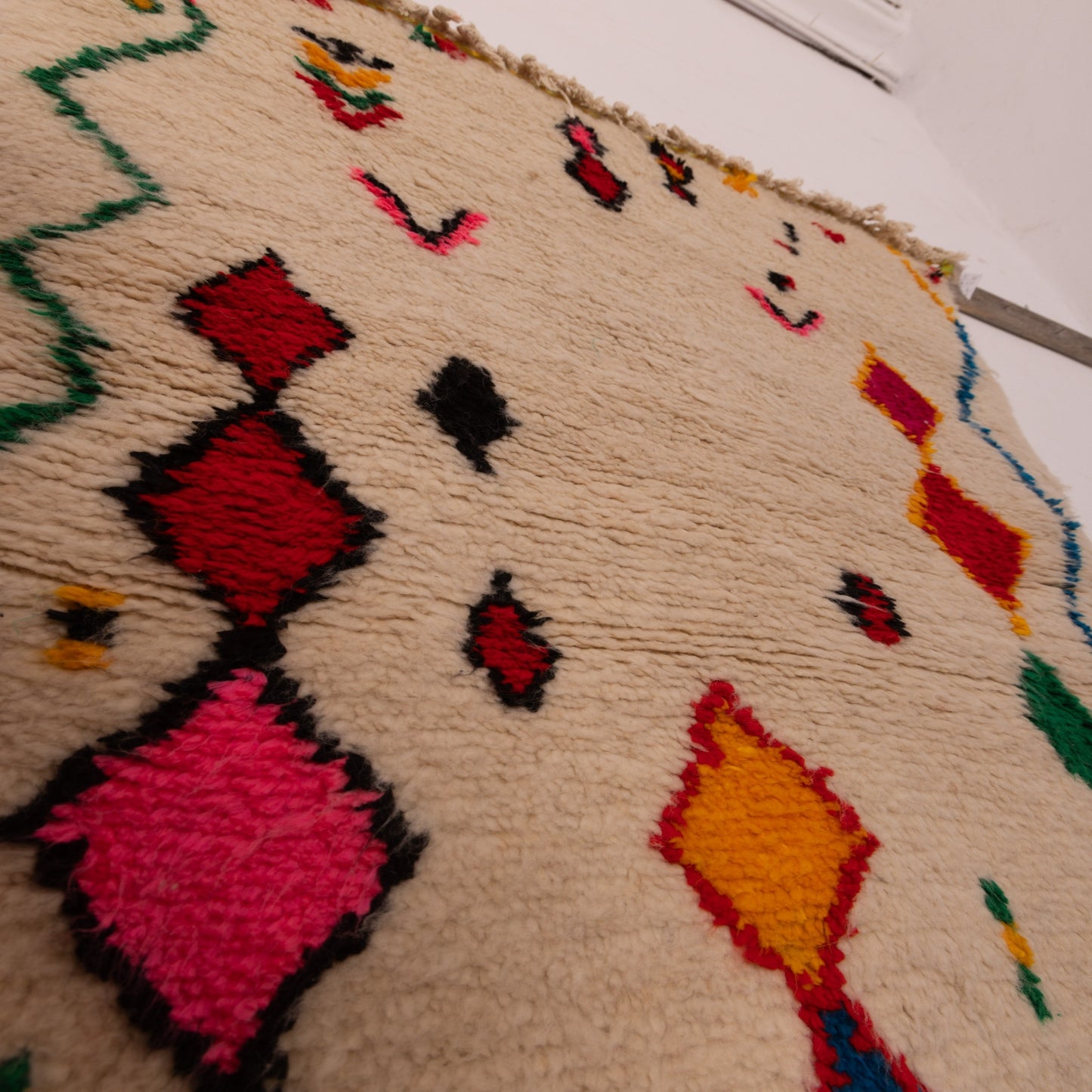 Colorful Azilal Rug - Small Berber Wall Hanging - 80% Wool 20% Cotton - Handmade Moroccan Art Rug