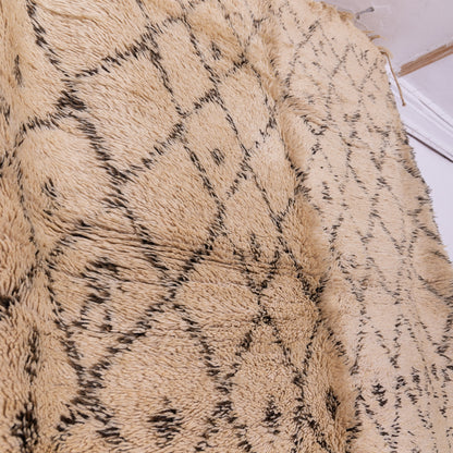 Vintage Beni Ourain Moroccan Rug – Handwoven Berber Wool Carpet ; 10,50 ft / 5,41 ft