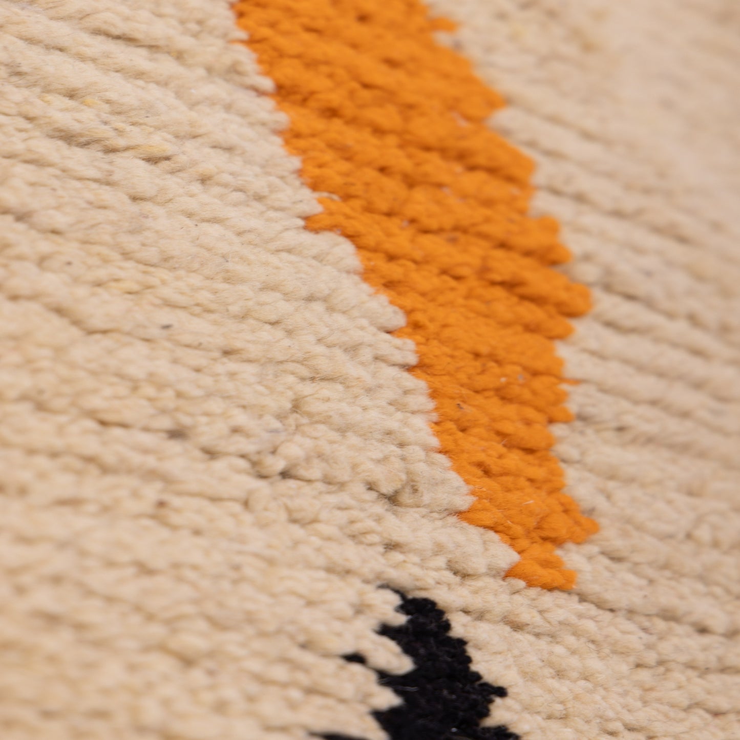 Minimalist Berber Boujad Rug – New Moroccan Wool Rug – Beige with Black Diamonds & Orange Tribal Motifs – Modern Boho Wall Hanging