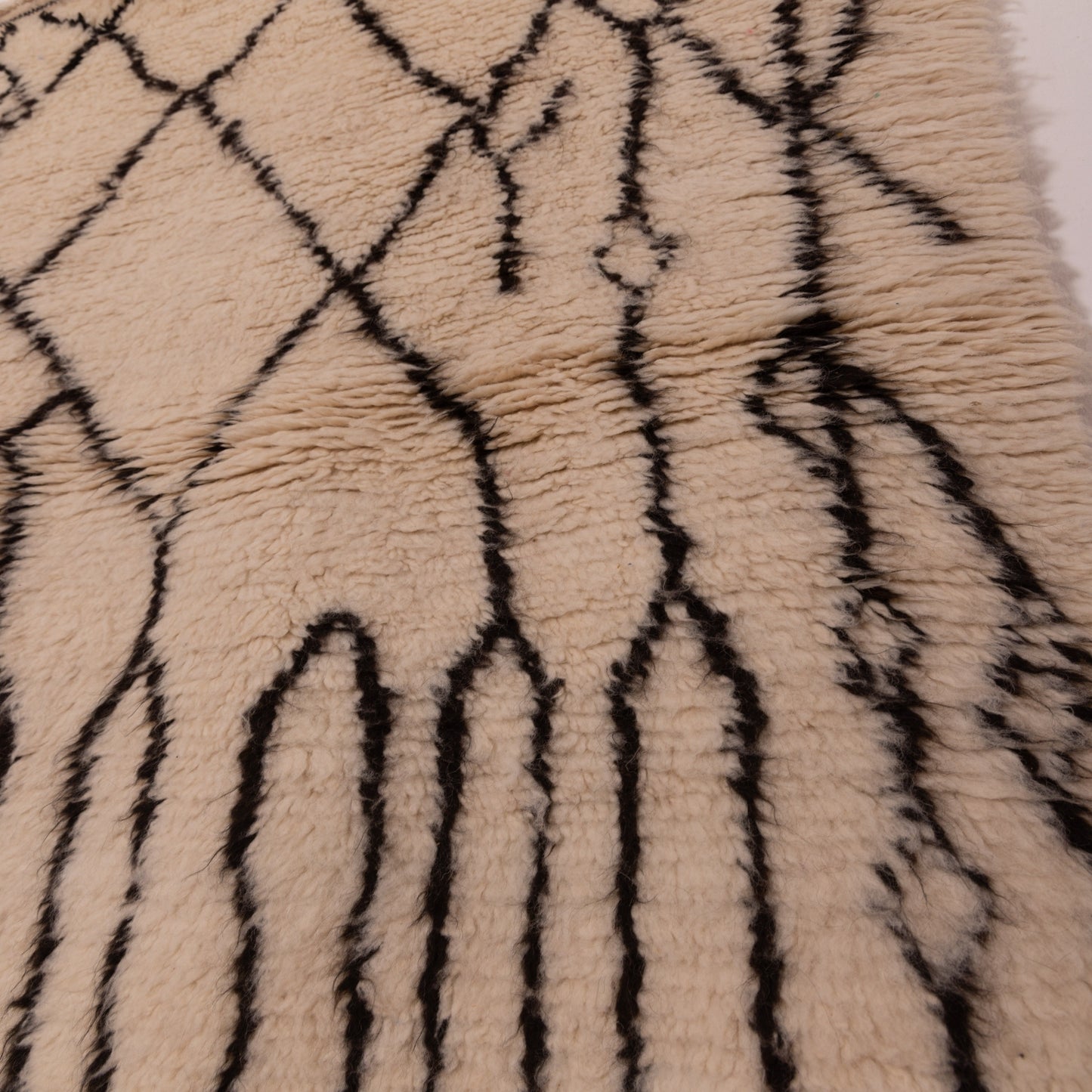 Minimalist Moroccan Azilal Rug - Handwoven Wool with Abstract Tribal Diamond Design - Neutral Boho Decor