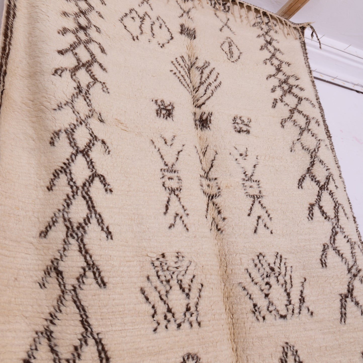 Minimalist Vintage Beni Ourain Runner -Tribal Monochrome Wool Rug from the Atlas Mountains