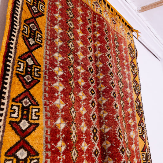 Vintage Moroccan Taznakht Rug - 100% Wool Handwoven Berber Carpet - Traditional Atlas Mountain Rug - Unique Tribal Home Decor