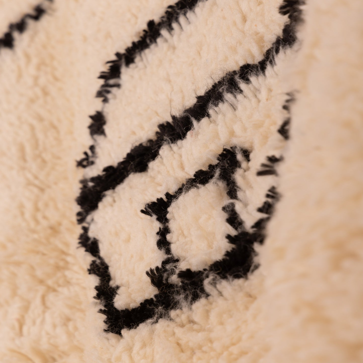 Modern Abstract Azilal Rug - Minimalist Moroccan Wool Carpet - Handmade 80% Wool, 20% Cotton