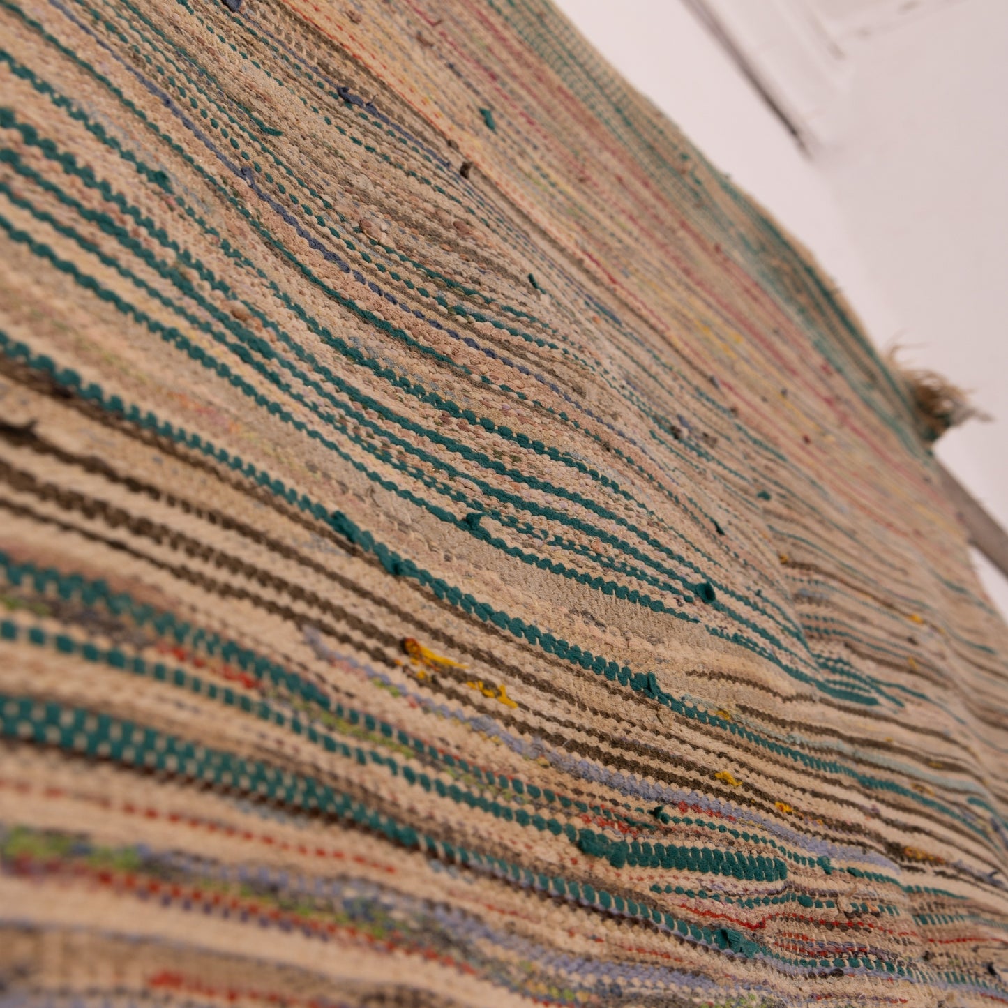 Vintage Moroccan Boucherouite Rug – Handwoven Berber Rag Rug with Earthy Stripes ; 4,59 ft / 3,28 ft