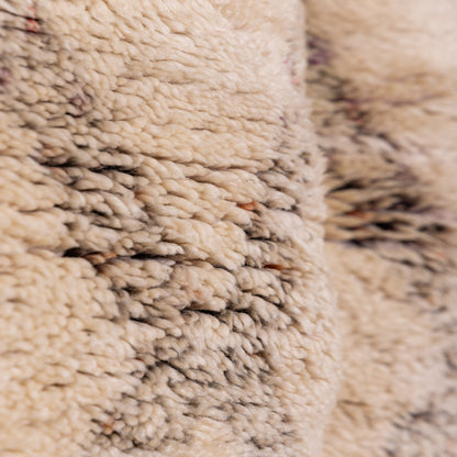 Vintage Moroccan Beni Ourain Rug | Handwoven Wool Berber Carpet | Timeless Tribal Diamond Design; 9,84 ft / 5,74 ft