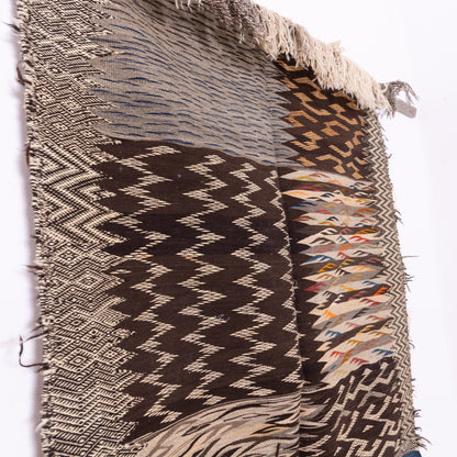 Handwoven Moroccan Akhnif Rug – Authentic Berber Wool Carpet ; 5,09 ft / 3,77 ft